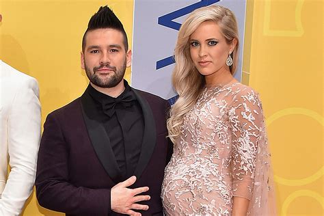 Dan + Shay Singer Shay Mooney Opens Up About。